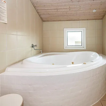 度假居 Three-bedroom Holiday In Henne 2 亨讷斯特兰德